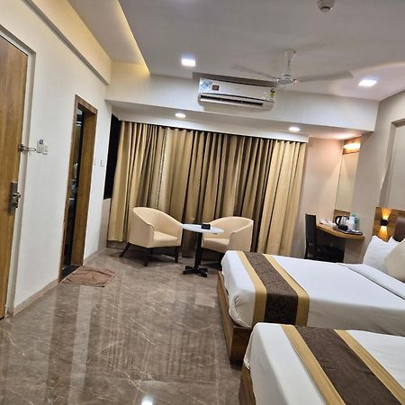 Hotel Grace Galaxy Bombay Eksteriør billede