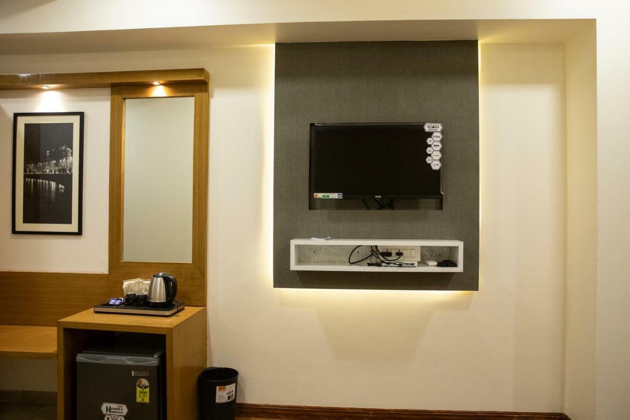 Hotel Grace Galaxy Bombay Eksteriør billede